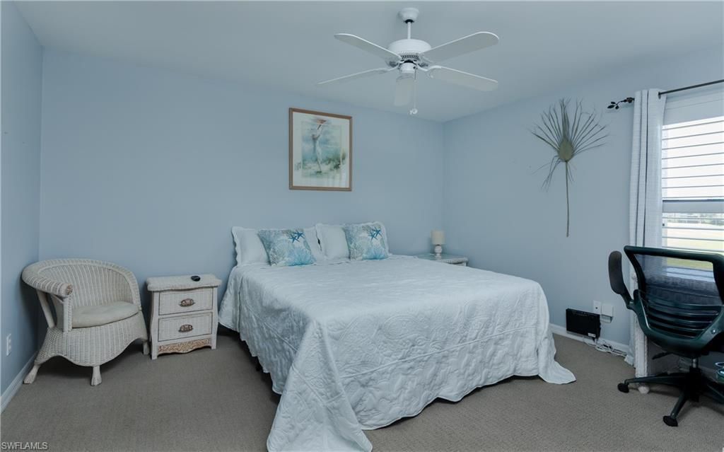 5825 Trailwinds Dr, Unit 425, Fort Myers, FL 33907 Photo