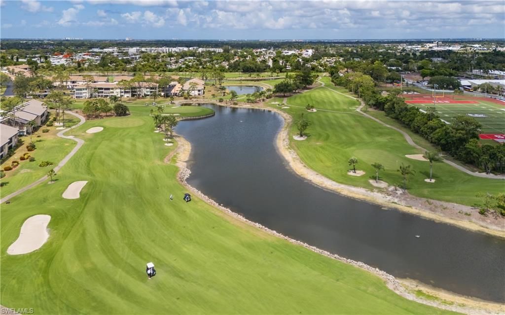 5825 Trailwinds Dr, Unit 425, Fort Myers, FL 33907 Photo