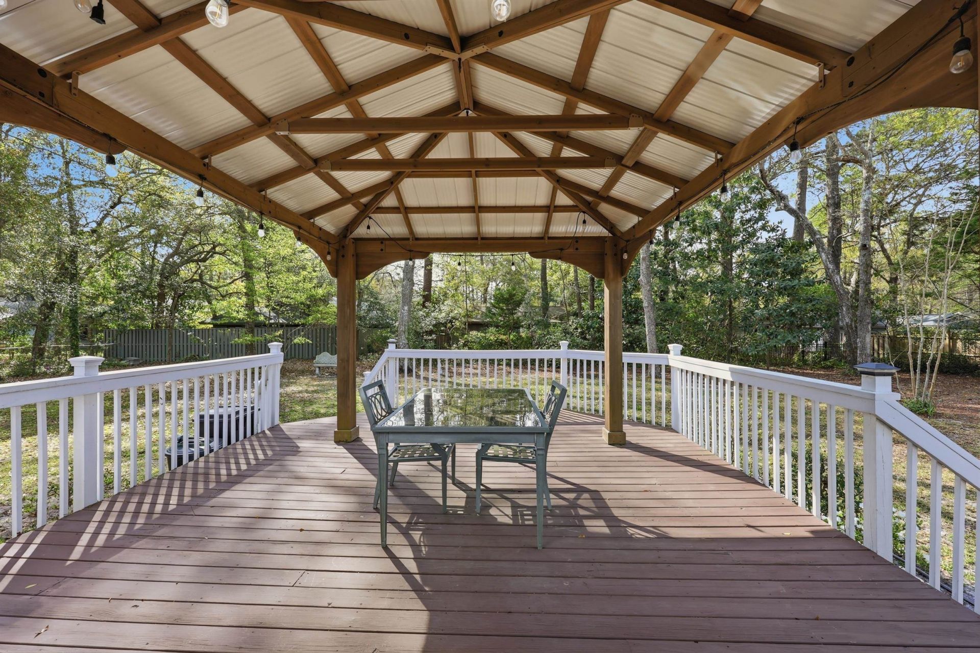 1015 Old Bridge Rd.  Photo 11
