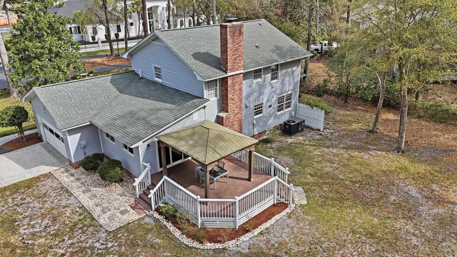 1015 Old Bridge Rd.  Photo 44
