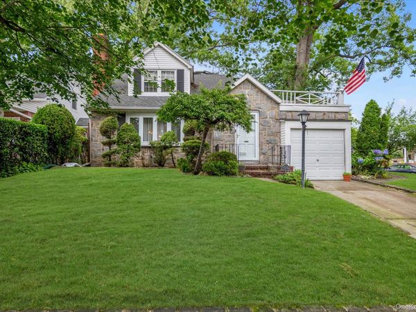 37 Maple Drive, New Hyde Park, NY 11040