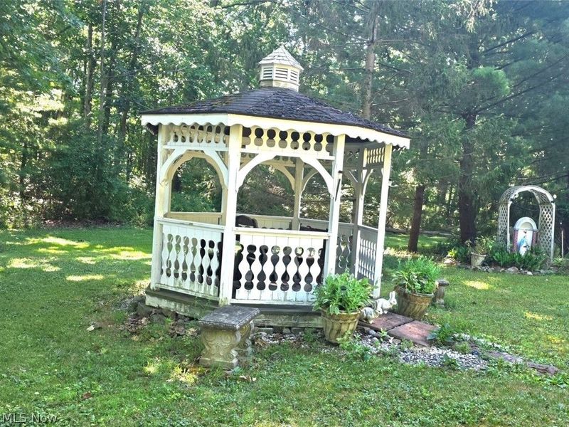 7415 Avon Lane, Chesterland, OH 44026 Photo 23