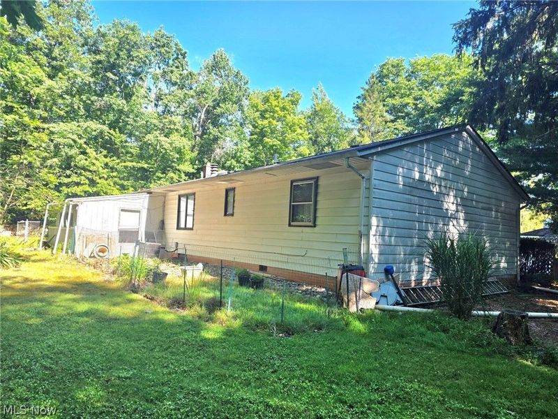 7415 Avon Lane, Chesterland, OH 44026 Photo 3