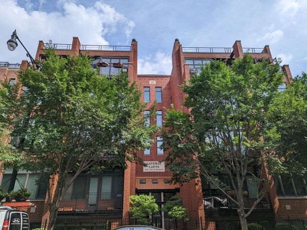 1738 W Belmont Avenue , Unit 3F, Chicago, IL 60657