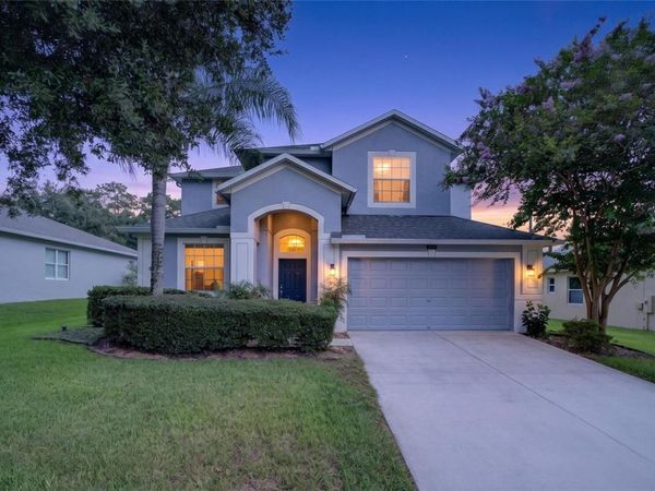 5202 ROYCE DRIVE , MOUNT DORA, FL 32757