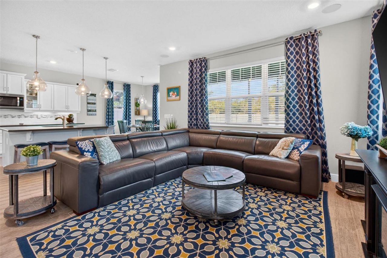 8114 Artisan Circle, Seminole, FL 33777 Photo