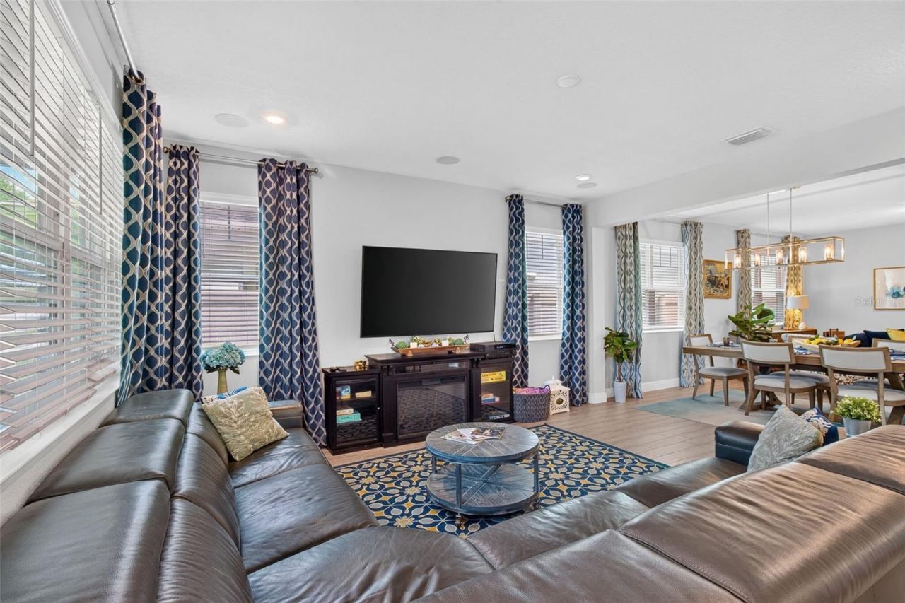 8114 Artisan Circle, Seminole, FL 33777 Photo