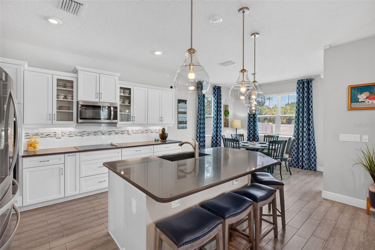 8114 Artisan Circle, Seminole, FL 33777 Photo