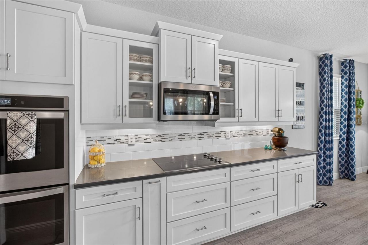 8114 Artisan Circle, Seminole, FL 33777 Photo
