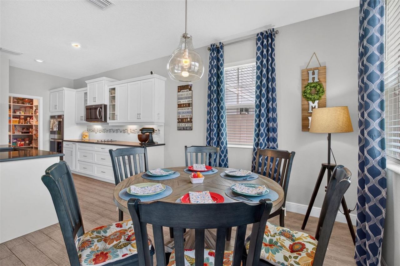 8114 Artisan Circle, Seminole, FL 33777 Photo
