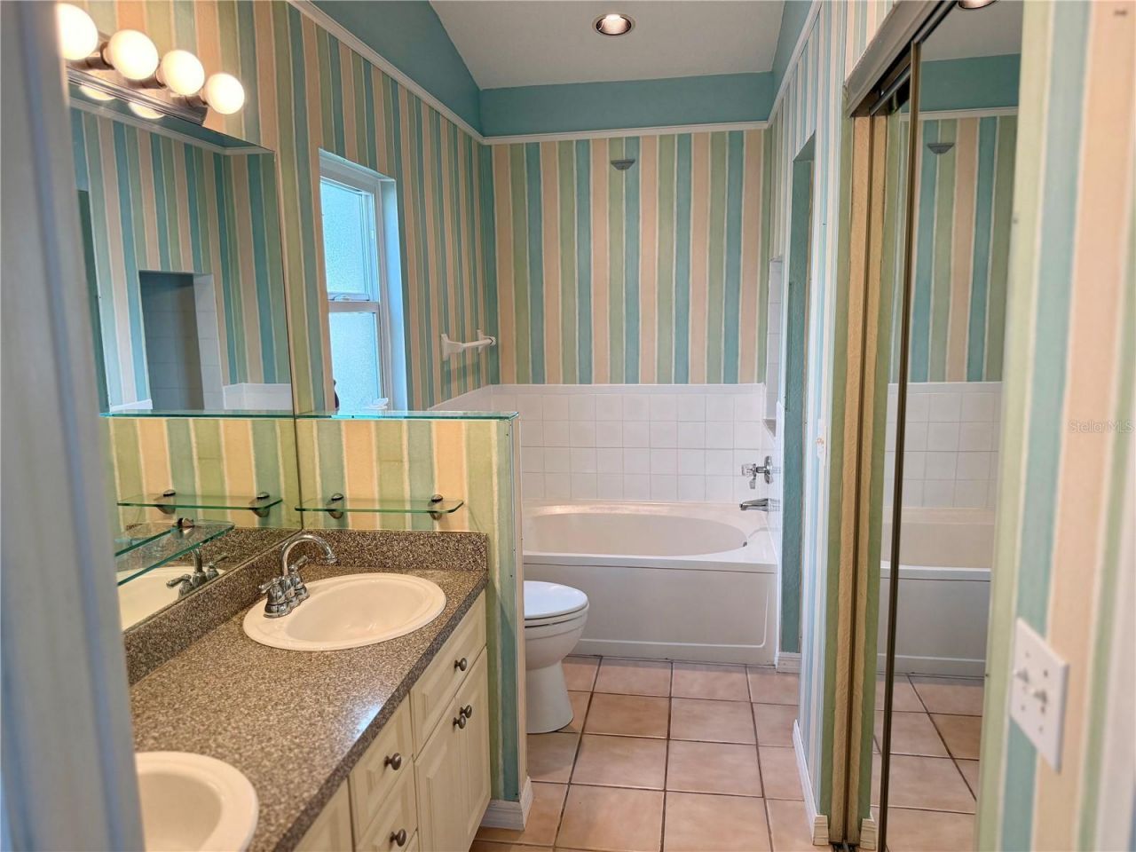 3670 Lake Boulevard, Clearwater, FL 33762 Photo