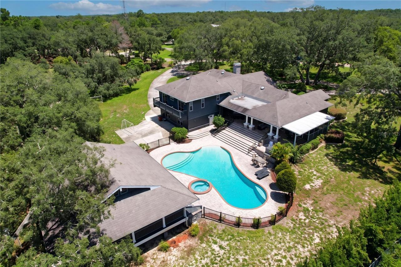 2918 Magnolia Trace, Tarpon Springs, FL 34688 Photo
