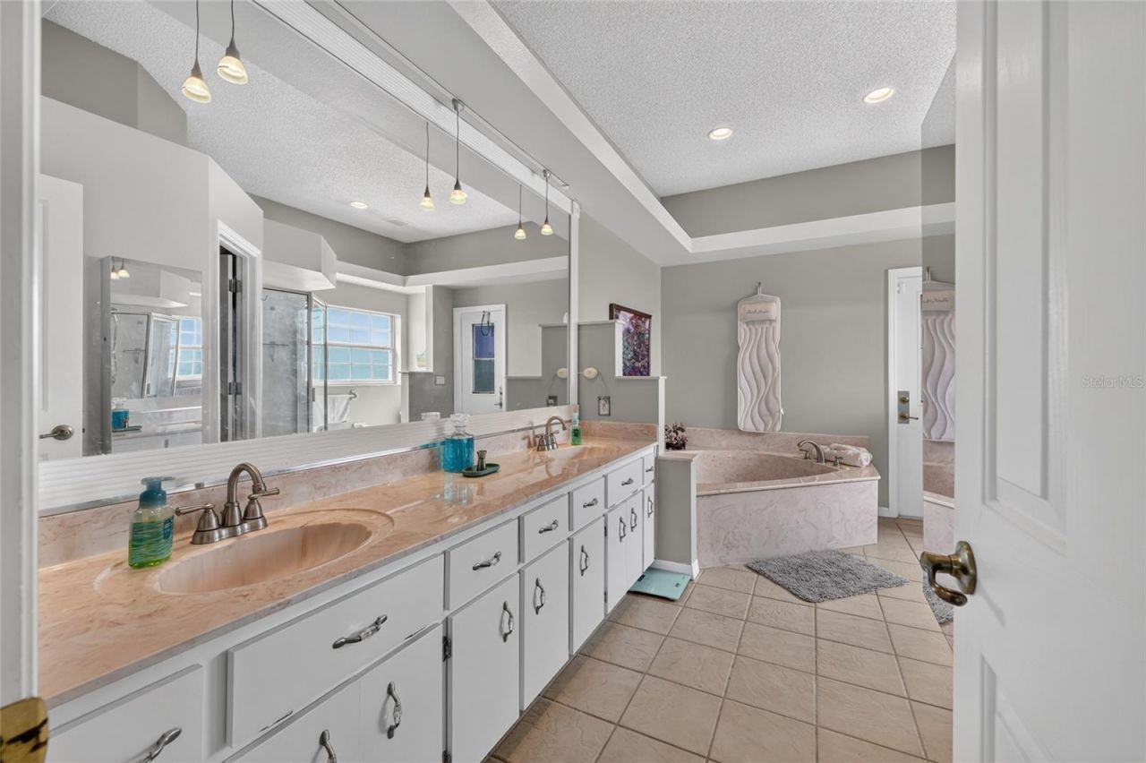 54 Hickory Loop , Ocala, FL 34472 Photo
