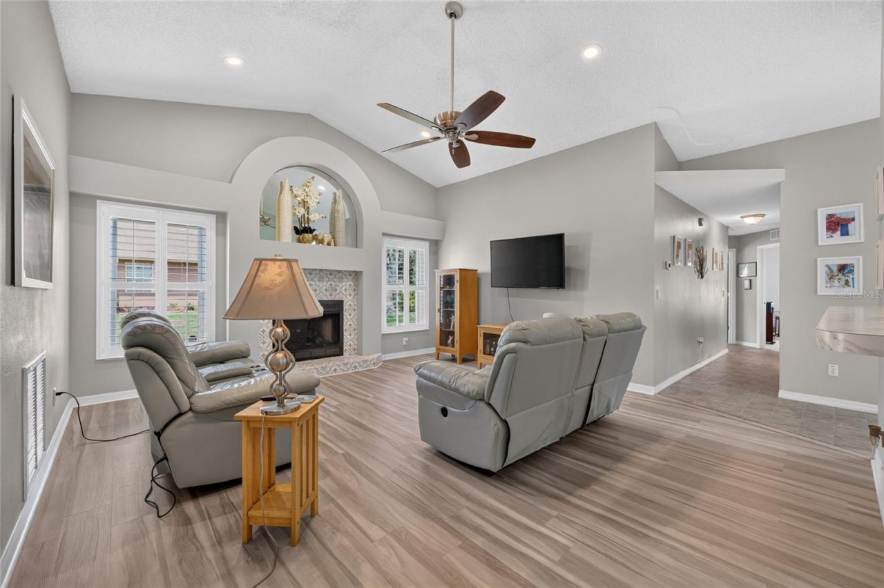 54 Hickory Loop , Ocala, FL 34472 Photo