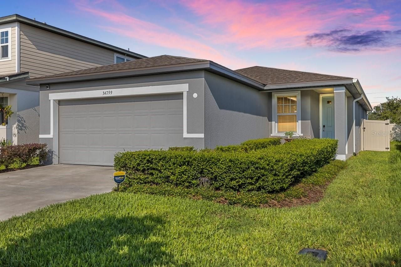 34799 Telluride Lane, Zephyrhills, FL 33541 Main Photo