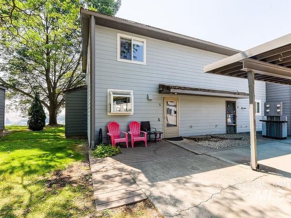 605 Indian Hills Drive, Unit 5, Moscow, ID 83843