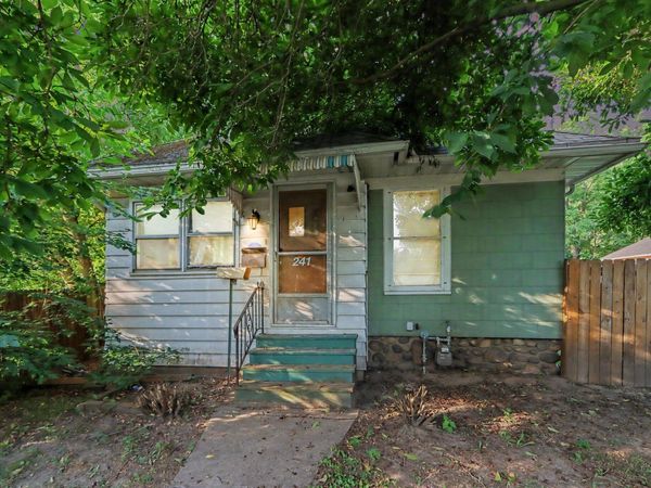241 Avenue A, Springfield, MI 49037