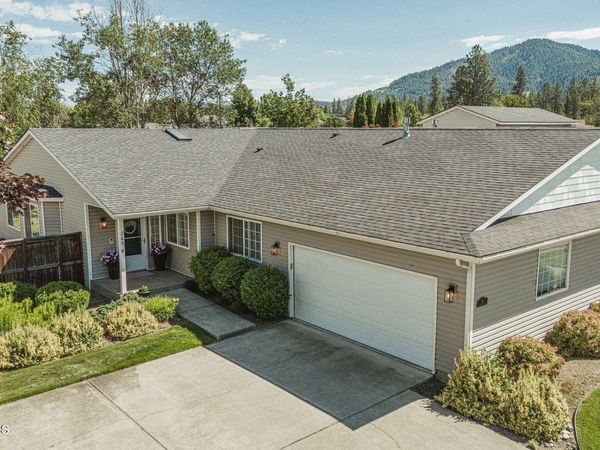 265 E Jeffrey Pine LN , Coeur d'Alene, ID 83815