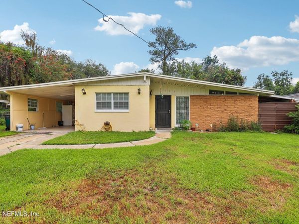 6733 CHERBOURG Avenue S, Jacksonville, FL 32205