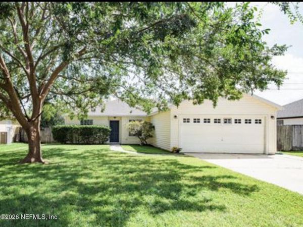 2925 COLLEGE PARK Drive, Middleburg, FL 32068