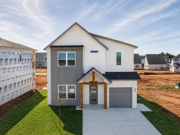 4200 NW 180th Terrace, Edmond, OK 73012