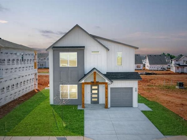 4200 NW 180th Terrace, Edmond, OK 73012