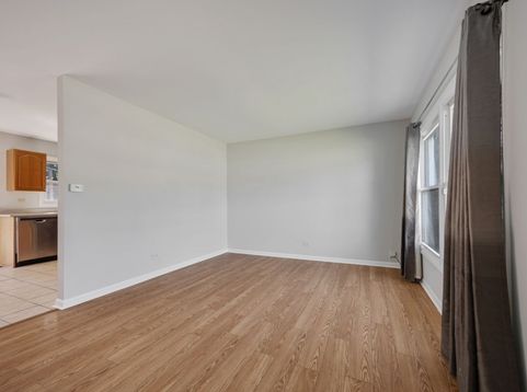 Main Photo
