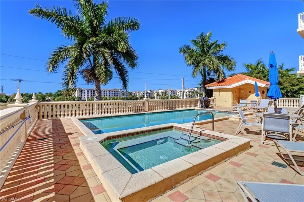 410 Bayfront Pl , Unit 2502, Naples, FL 34102 Photo