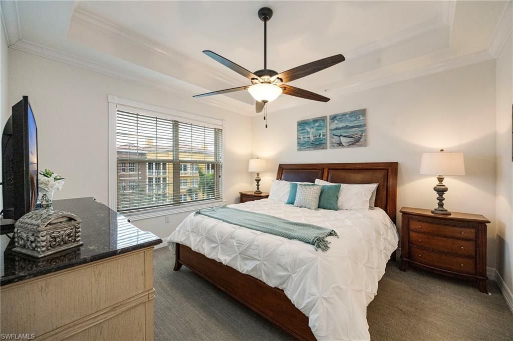 410 Bayfront Pl , Unit 2502, Naples, FL 34102 Photo