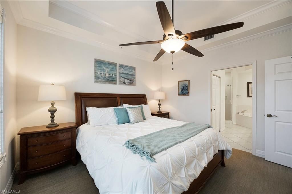 410 Bayfront Pl , Unit 2502, Naples, FL 34102 Photo
