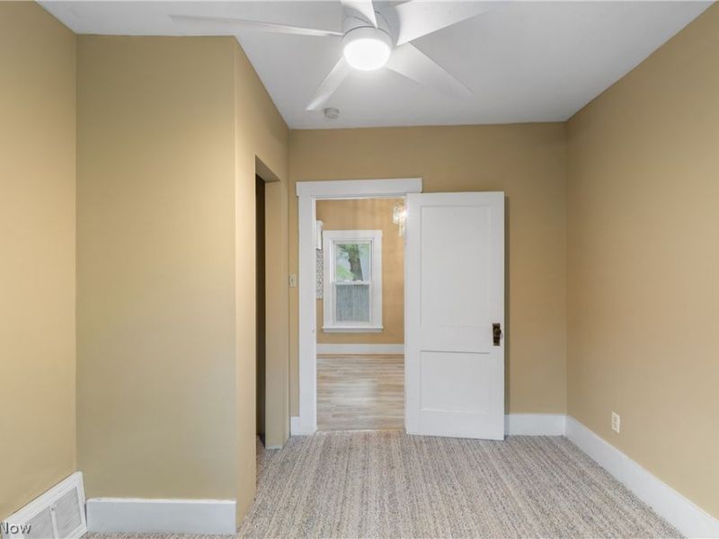 2371 Greensburg Road, Green, OH 44720 Photo 12