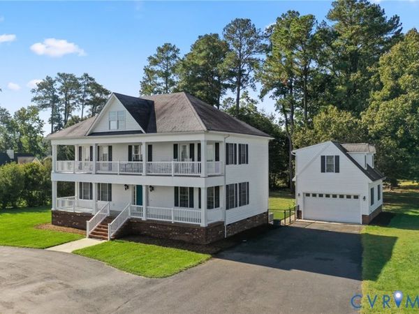 480 Rockingham Road , Dunnsville, VA 22454