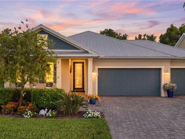 14796 Windward LN, NAPLES, FL 34114