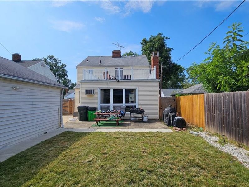 27140 Parkwood Drive, Euclid, OH 44132 Photo 38