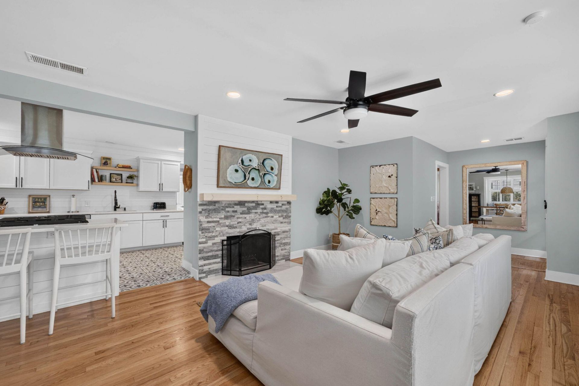 4 Ashdale Drive Photo 23