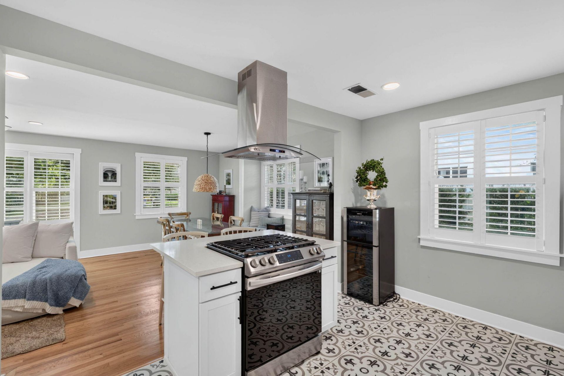 4 Ashdale Drive Photo 32