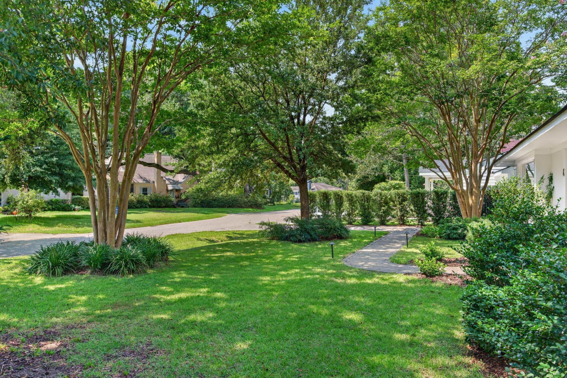4 Ashdale Drive Photo 5