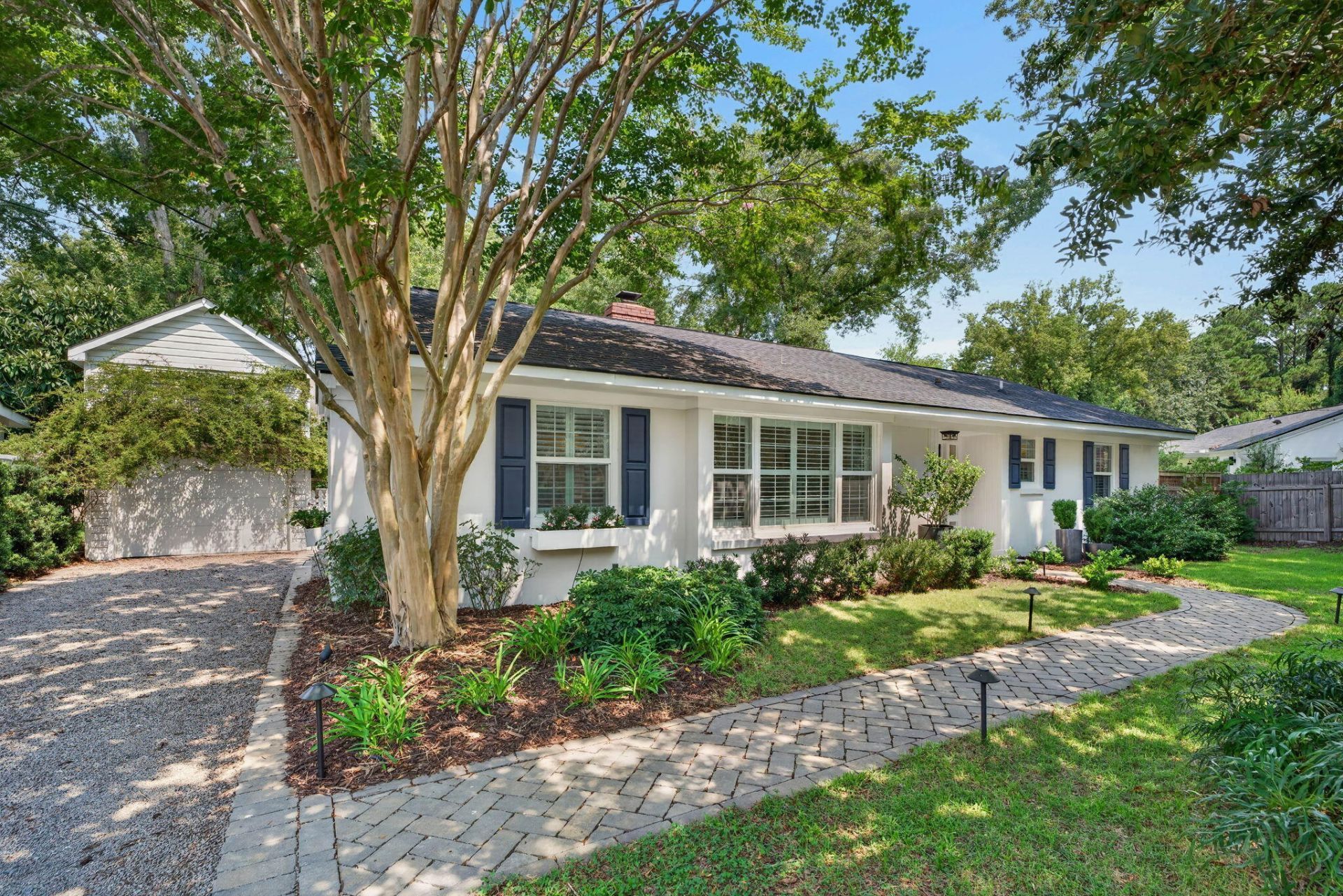 4 Ashdale Drive Photo 6