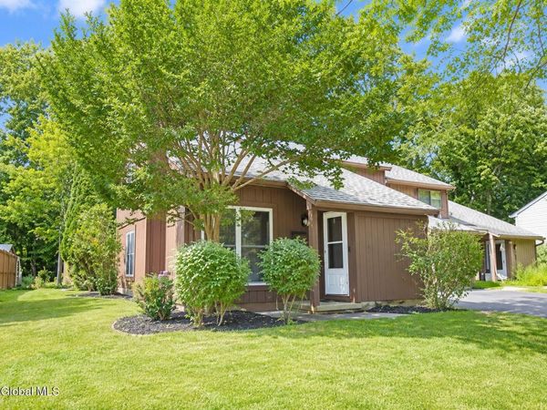 44 Thimbleberry Road, Malta, NY 12020
