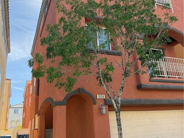 9558 Scorpion Track Court, Las Vegas, NV 89178