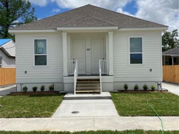 507 CENTER Street , Unit B, Arabi, LA 70032