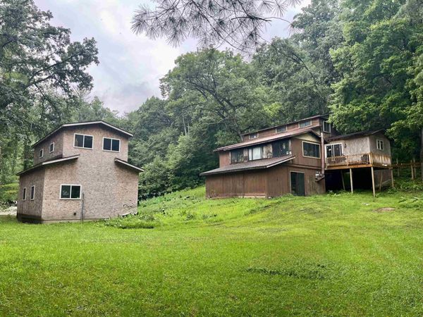 16309 Castle Springs Road, Gays Mills, WI 54631