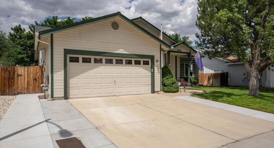 966 Bernice Court, Sparks, NV 89436 Photo