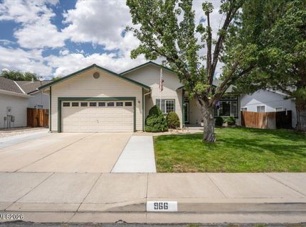 966 Bernice Court, Sparks, NV 89436 Photo