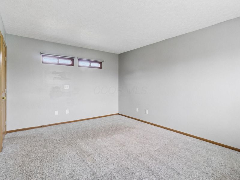 5295 Sawatch Drive, Columbus, OH 43228 Photo 27