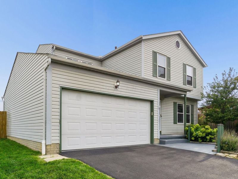 5295 Sawatch Drive, Columbus, OH 43228 Photo 4
