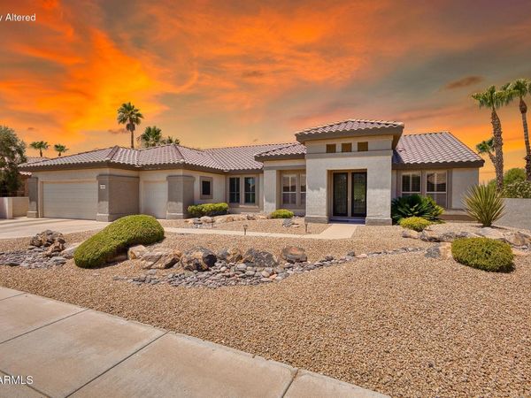 15905 W CLEAR CANYON Drive, Surprise, AZ 85374