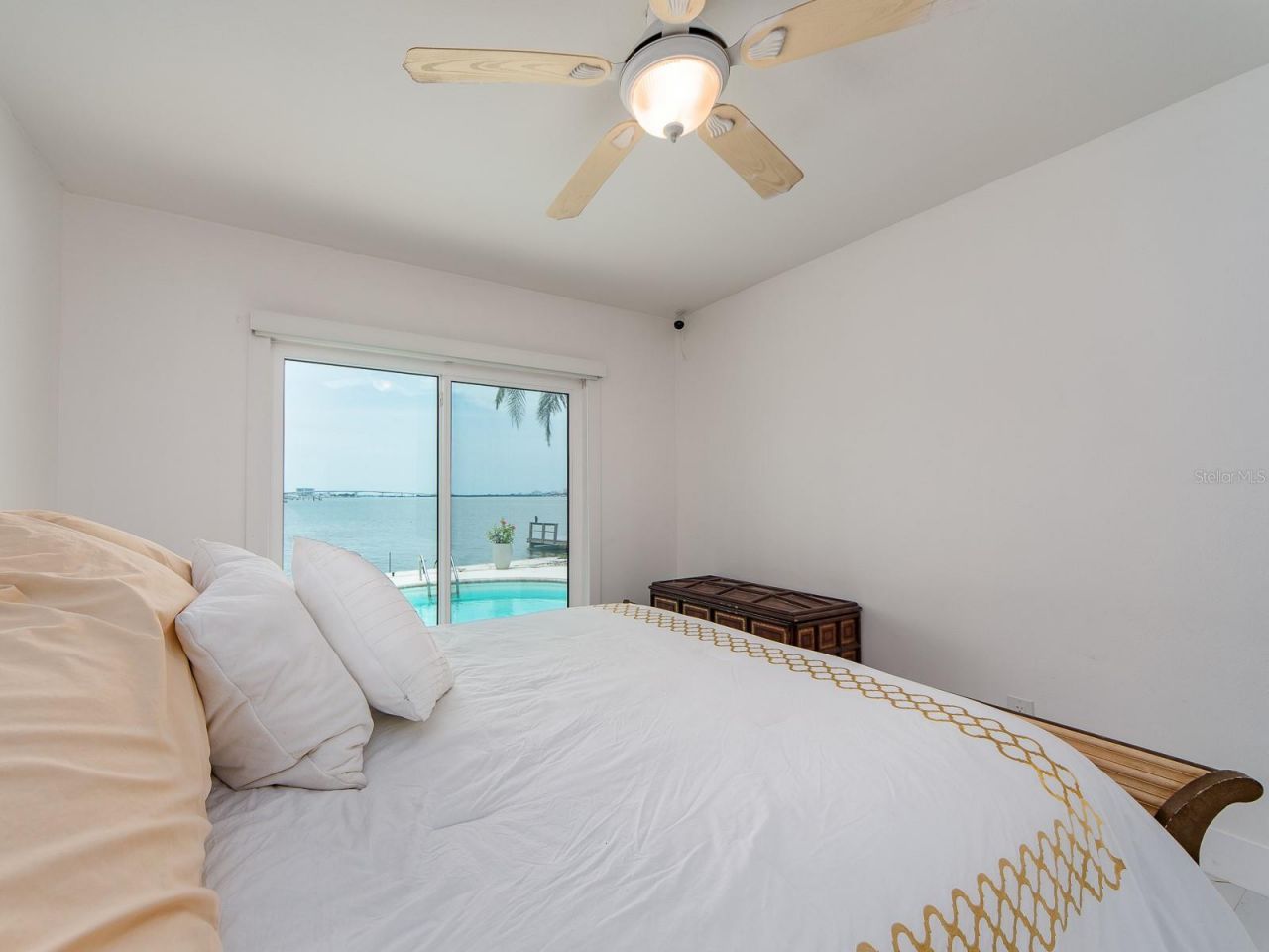 1826 Venetian Point Drive, Clearwater, FL 33755 Photo