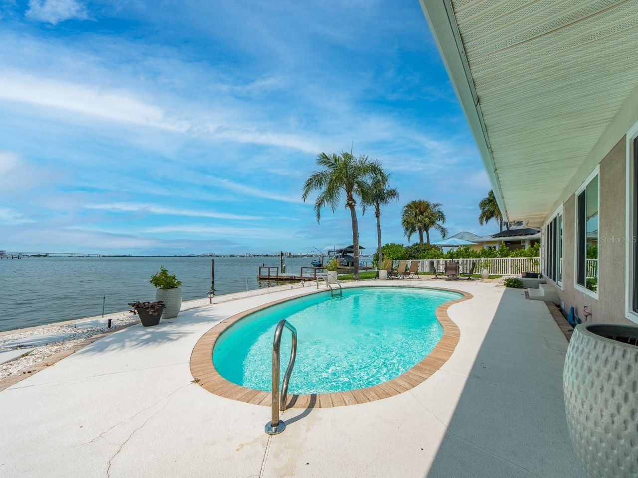 1826 Venetian Point Drive, Clearwater, FL 33755 Photo