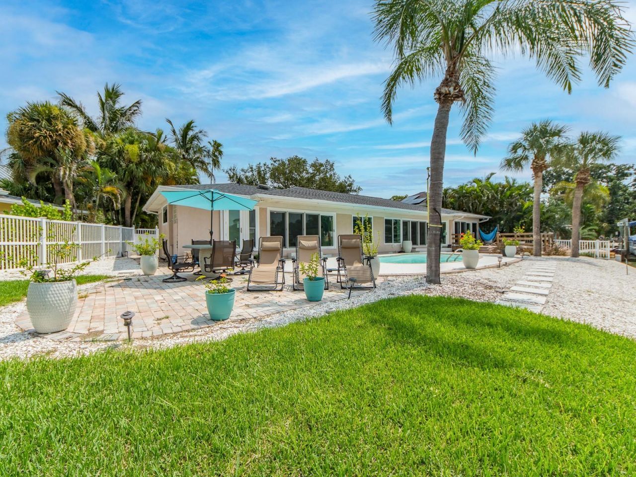 1826 Venetian Point Drive, Clearwater, FL 33755 Photo